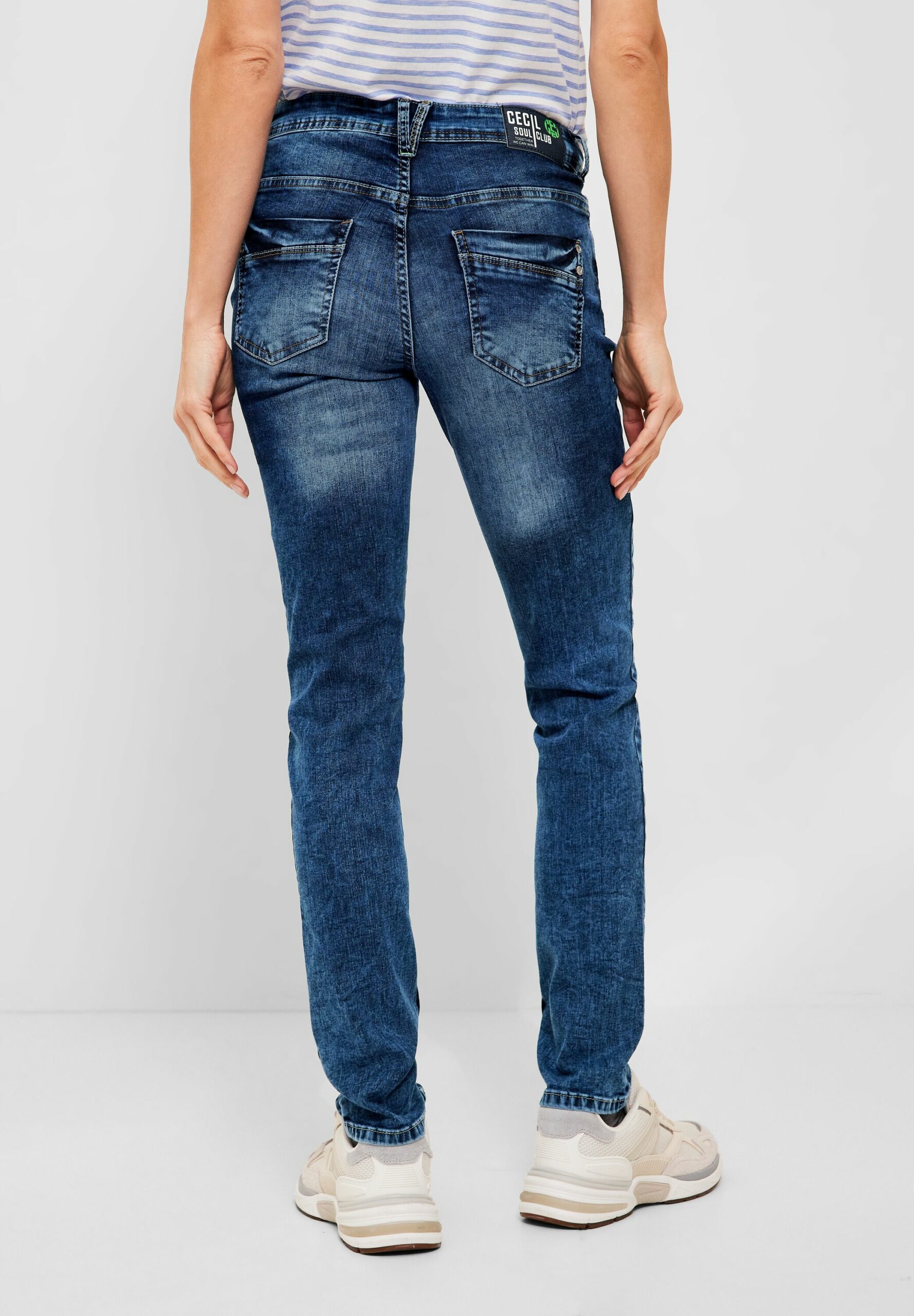Cecil Jeans Donna Loose Fit – Vita Alta Con Gamba Affusolata, Comfort Quotidiano